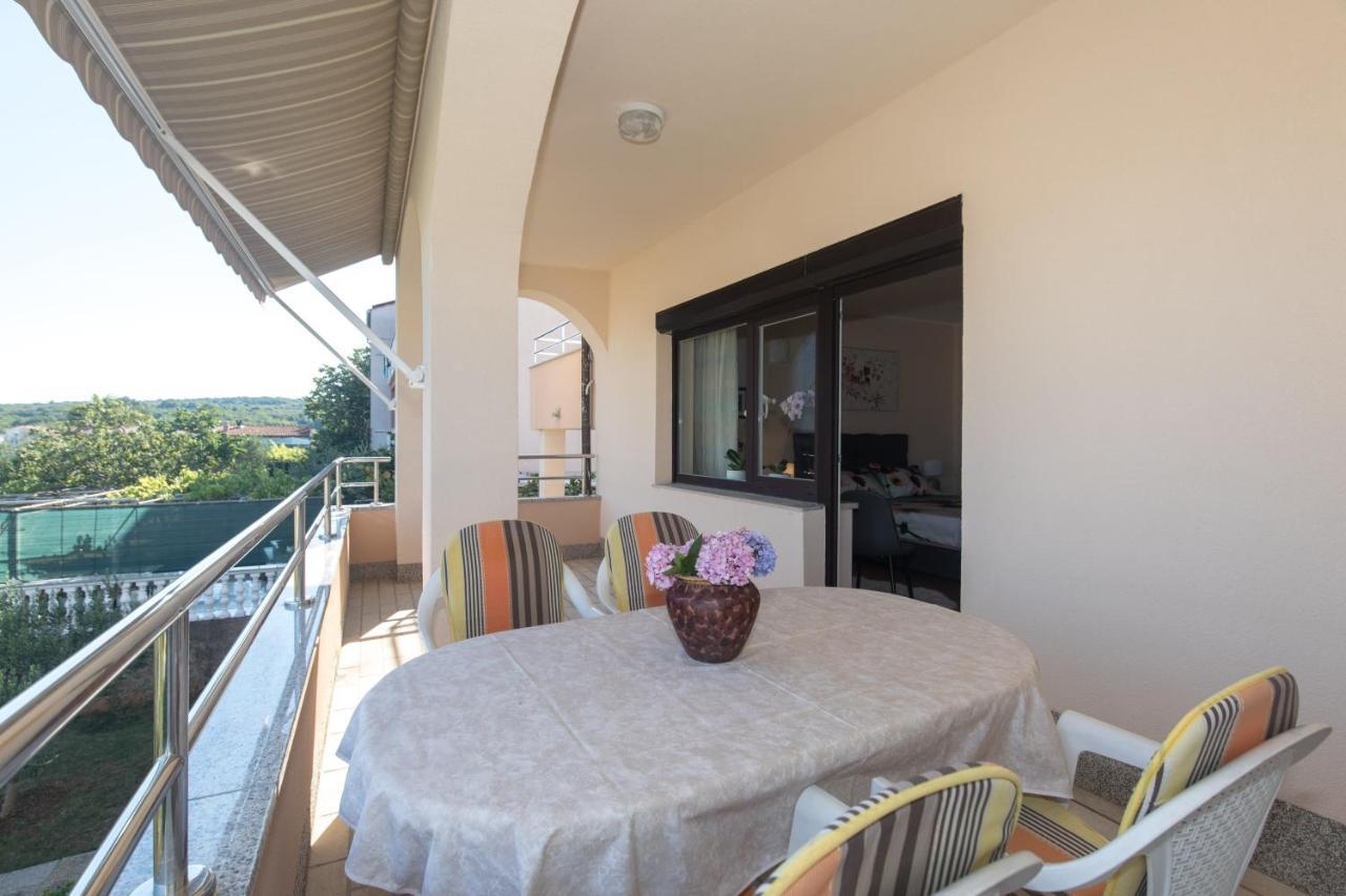 Apartmani Paradiso Krk Town Kültér fotó