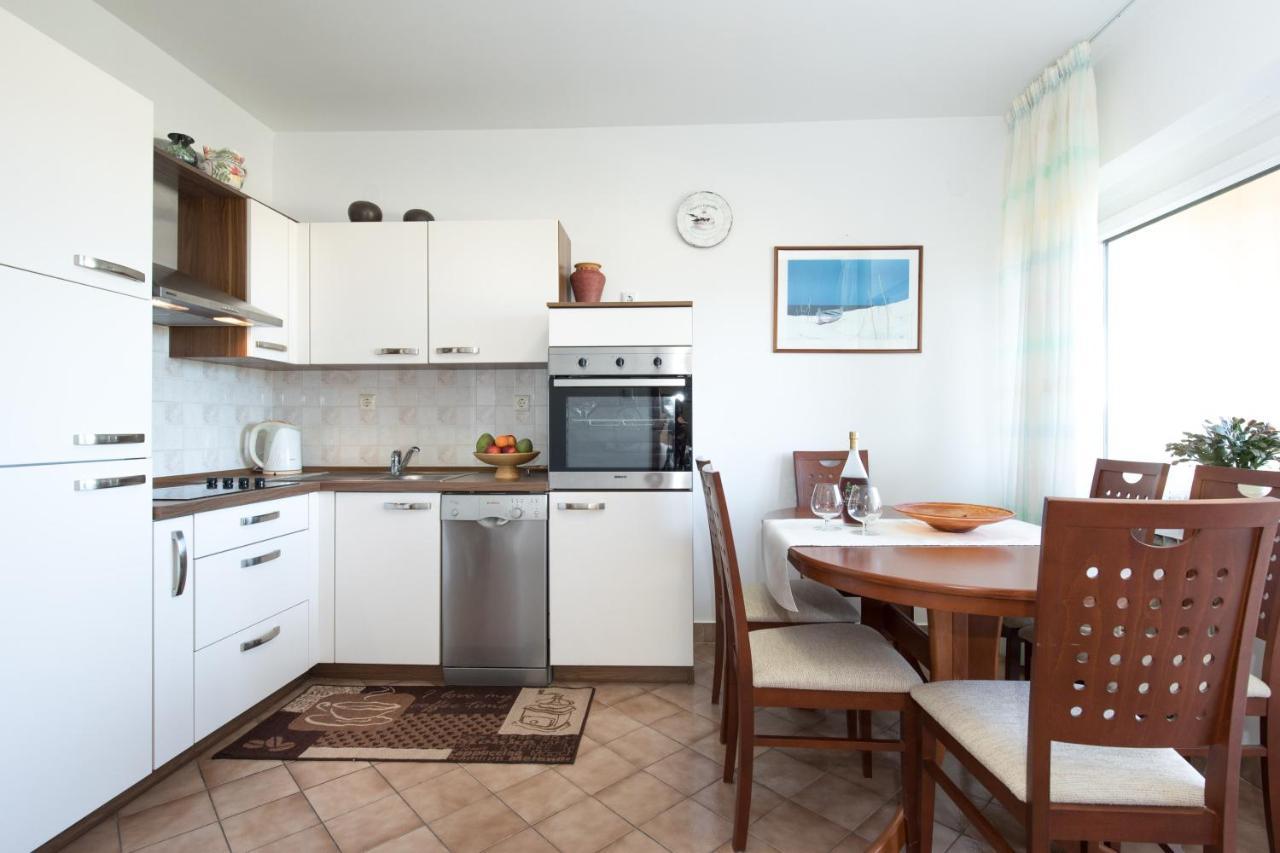 Apartmani Paradiso Krk Town Kültér fotó
