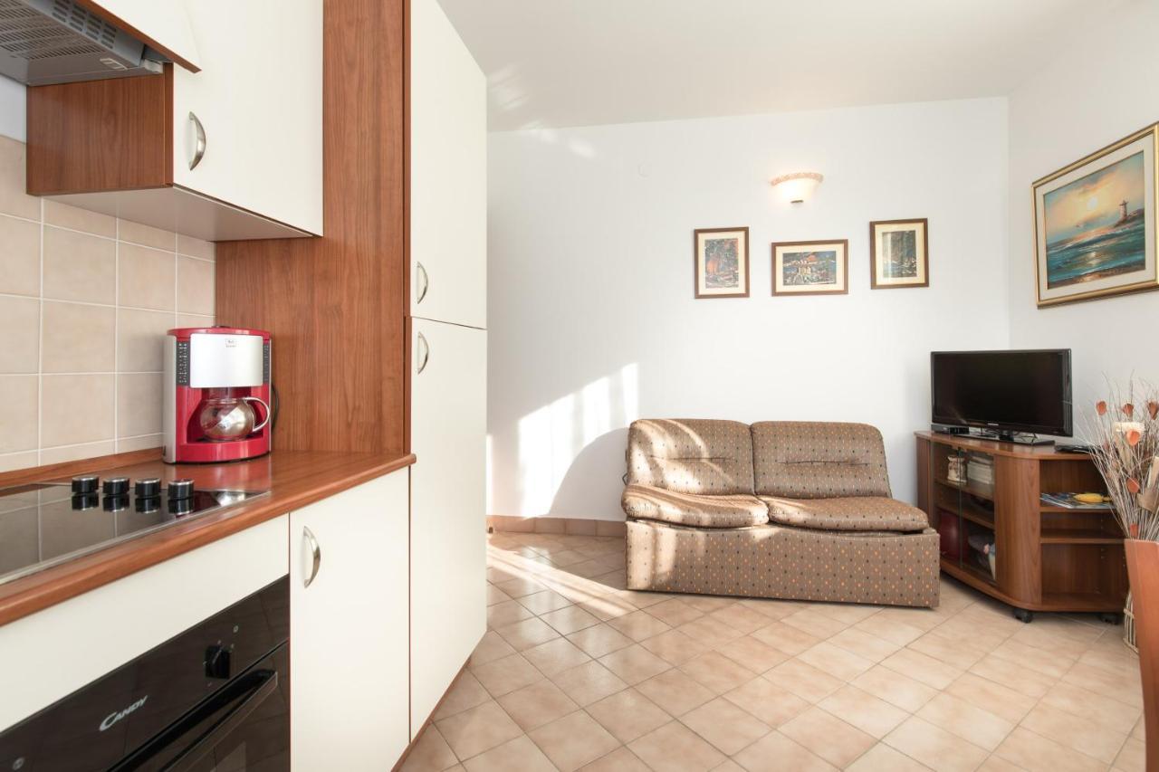 Apartmani Paradiso Krk Town Kültér fotó