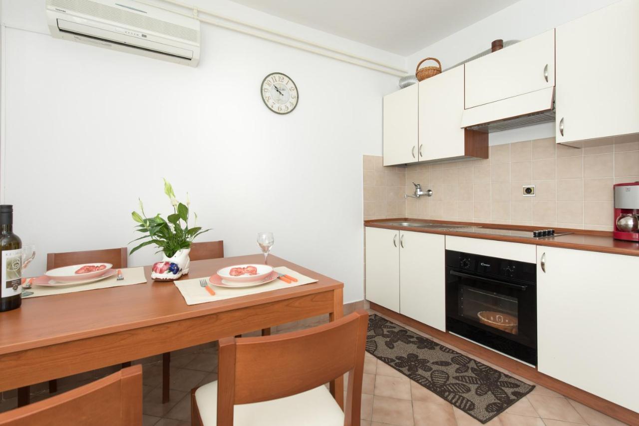 Apartmani Paradiso Krk Town Kültér fotó